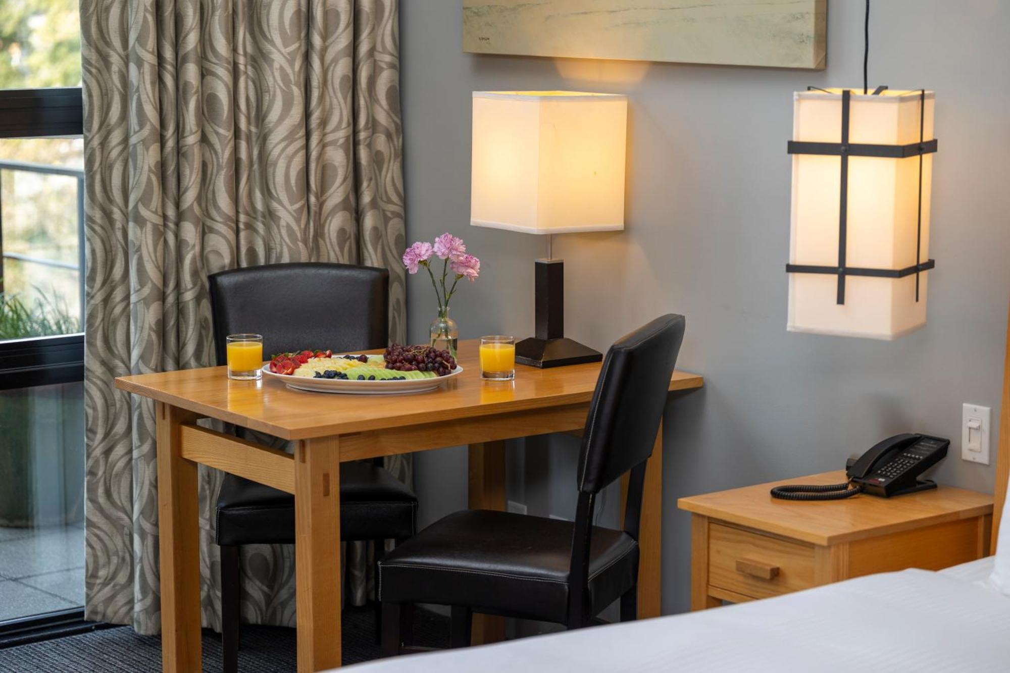 Brentwood Bay Resort & Spa Dış mekan fotoğraf